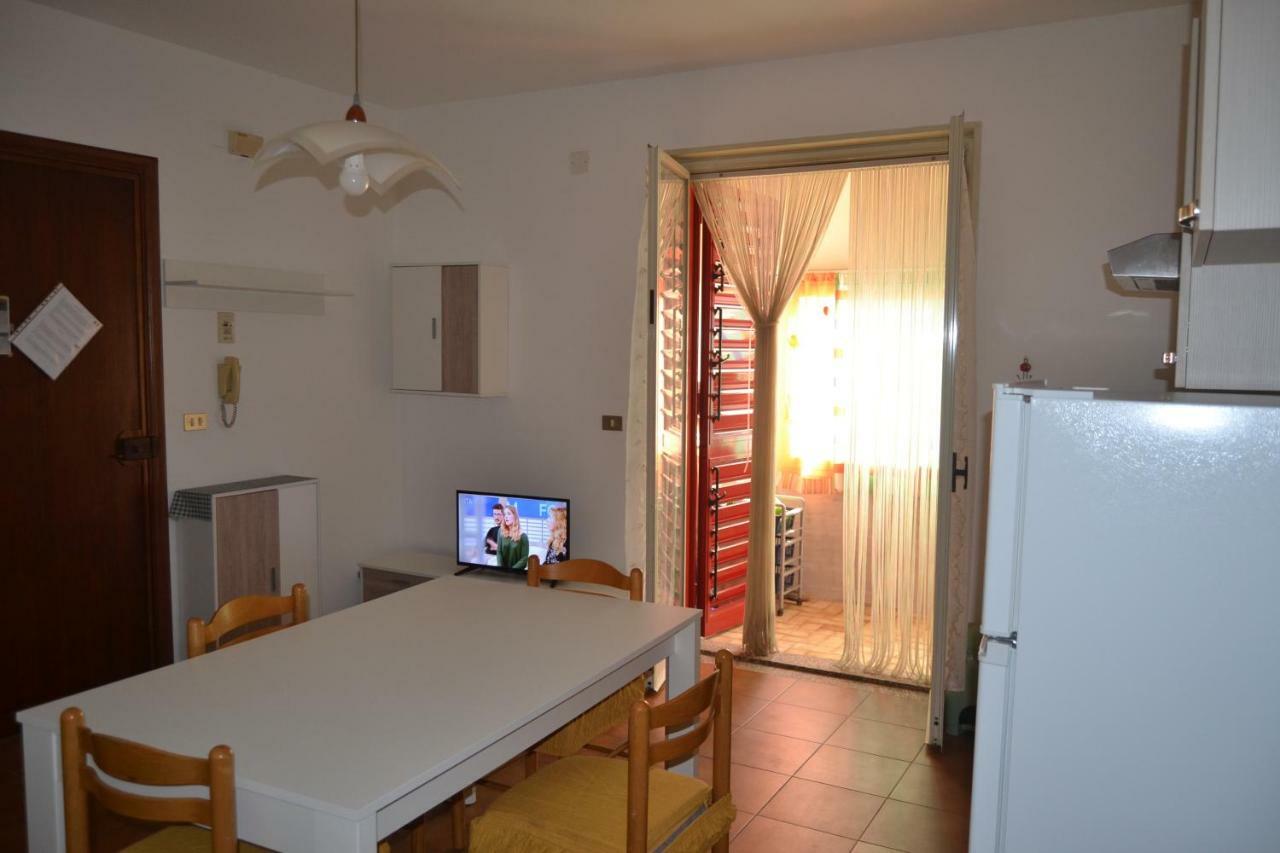 Tulipano 7 Apartment Маскали Екстериор снимка